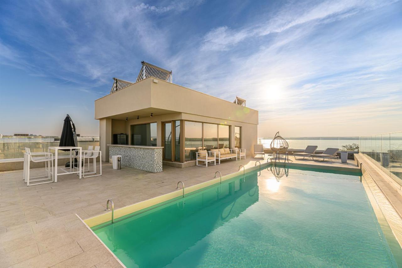 Seascape Villa เอโฟรีเอซูด ภายนอก รูปภาพ