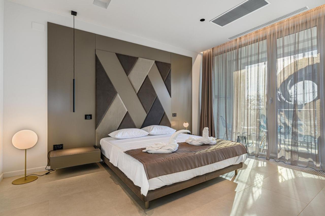 Seascape Villa เอโฟรีเอซูด ภายนอก รูปภาพ